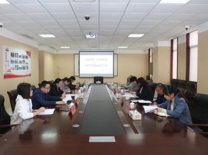市税务局领导莅临Z6尊龙集团官方网站集团公司指导工作